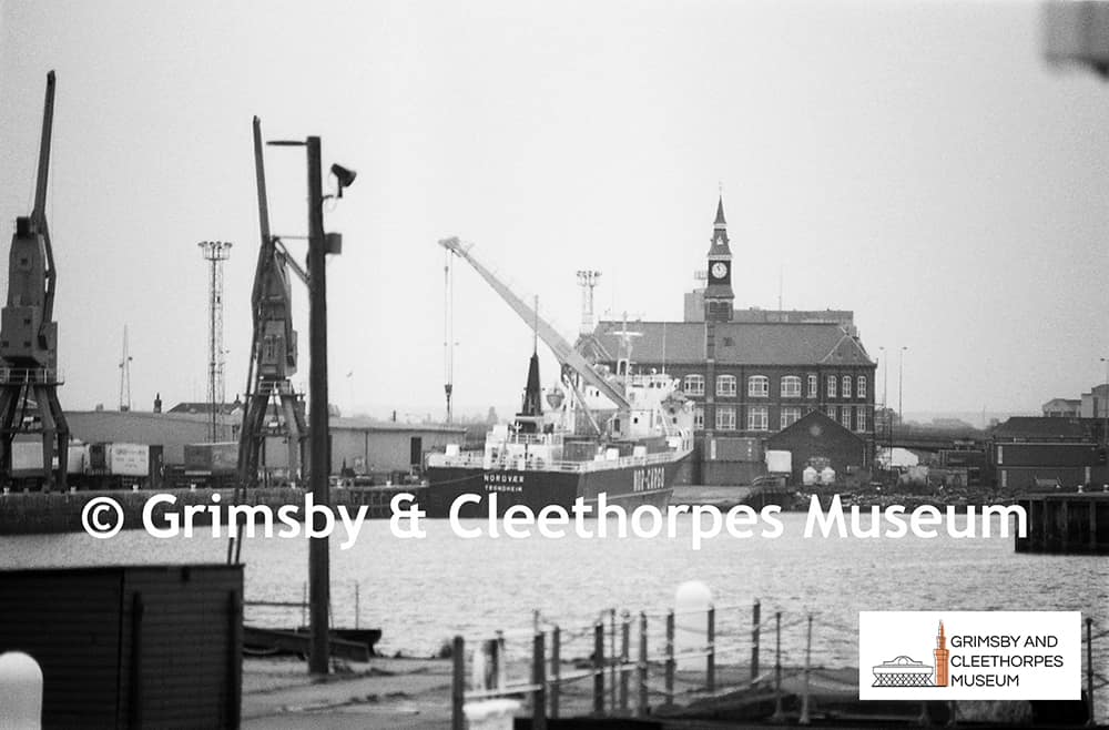 MV ‘Nordkyn’ (Trondheim) unloading in the Royal Dock, Grimsby 1994.