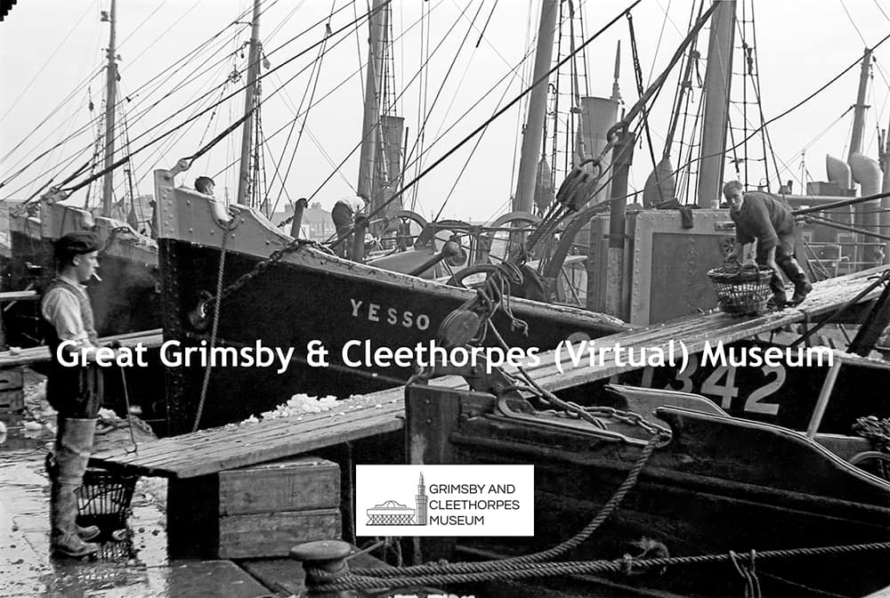 ‘Yesso’ GY.1342 unloading at Grimsby circa late 1940s – photo 2.